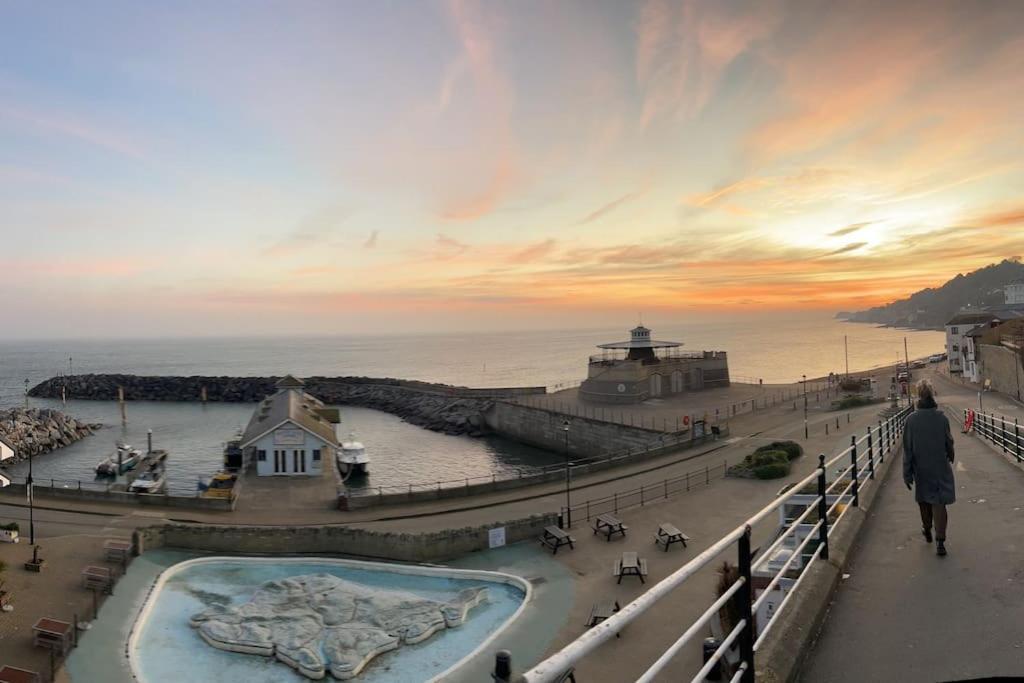 Top Deck - Fresh, Stylish Seaside Apartment Ventnor Esterno foto