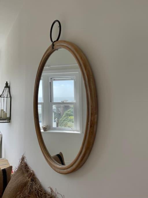 Top Deck - Fresh, Stylish Seaside Apartment Ventnor Esterno foto